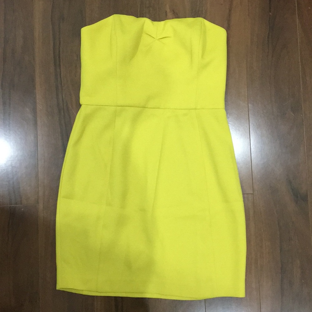 Strapless dress